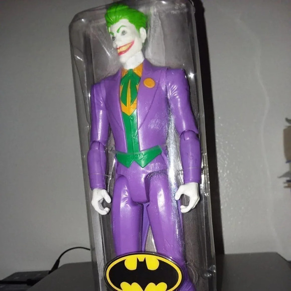 DC Comics, 12-inch The Joker Action Figure, Kids Toys  for Boys and Girls Ages 3 - Picture 8 of 10